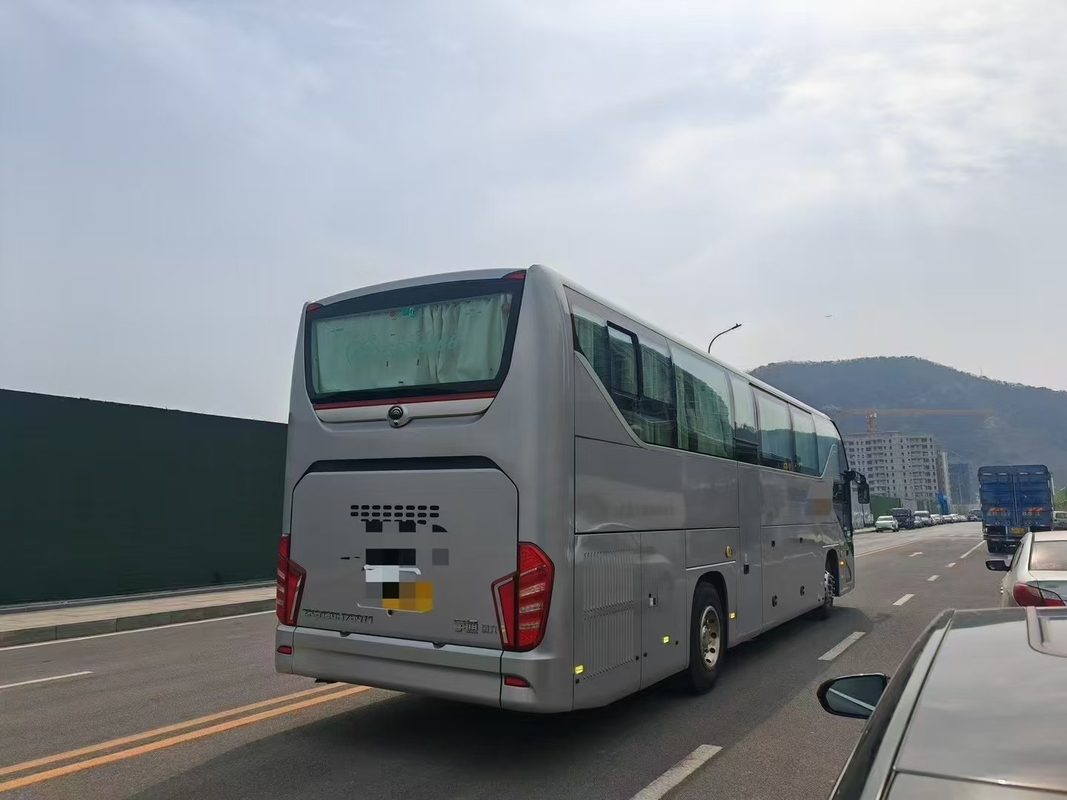 Ônibus Yutong 2o ZK6120 Modelo de airbag de transporte de passageiros de estrada 50 lugares 2021 Ano Veículos Hajj