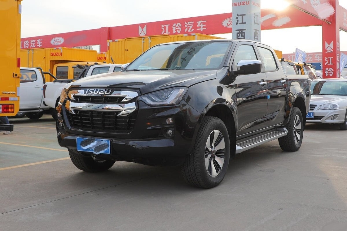 Pequeno caminhão de alta autonomia Isuzu 2021 1.9T Diesel 4WD Automático Cabina Dupla Chassi durável