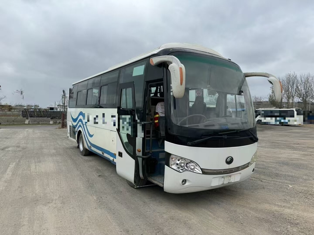 Passageiro comercial YUTONG ZK6888 Ônibus usado de baixo custo de luxo de tamanho médio eficiente em combustível 36 lugares