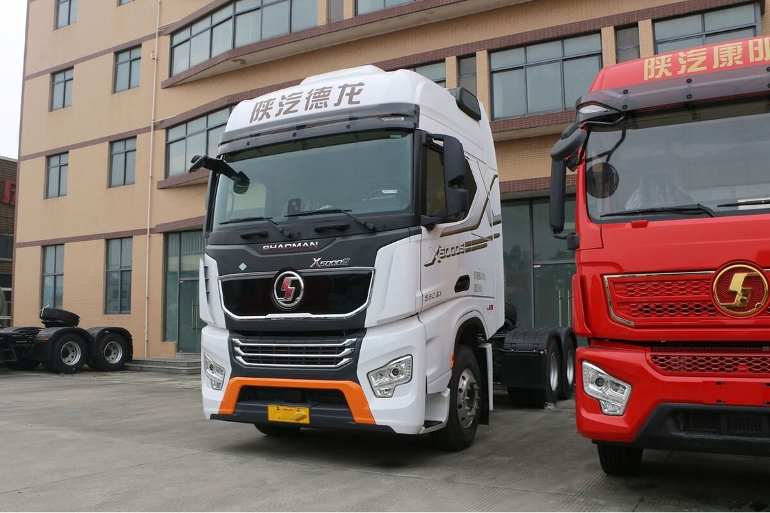 Caminhão Trator Usado à Venda Shacman X5000S 6*4 Modo de Tração Motor de Alta Eficiência de 560hp Cavalo Mecânico GNL
