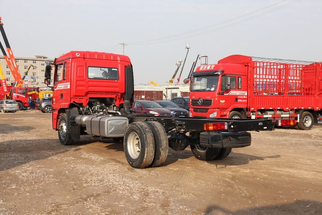 Caminhão de carga usado Chassi Shacman L5000 4×2 Modo de condução 240hp 6.8m Long Stake EURO 6 Caminhão