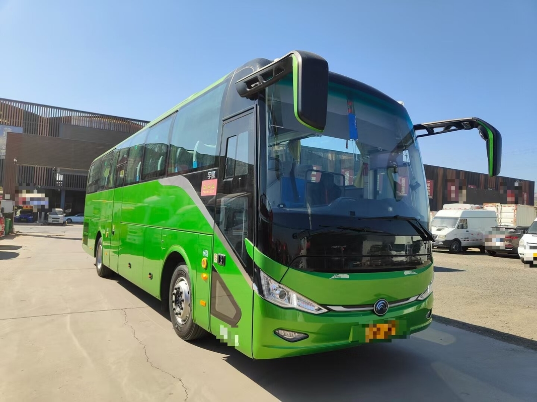Veículo de transporte de segunda mão LZK6117 Design exterior simplificado 50 lugares Alcance estendido