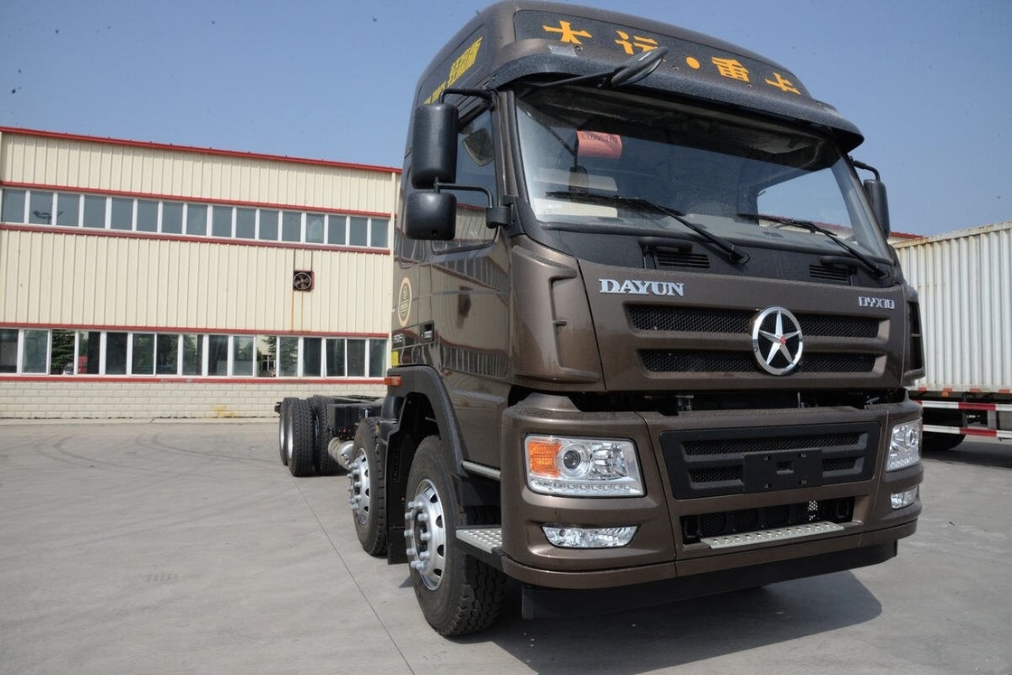 Camiões de carga pesados usados Chassis para venda Dayun N8e 8×4 Drive Mode 350hp Camiões de carga de segunda mão
