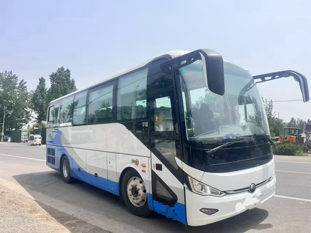 Ônibus diesel usado com interior luxuoso ZK6907H6Y1 17 assentos de couro Igreja / ONG Painel limpo
