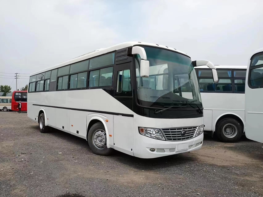 Ônibus Yutong usado em estoque Zk6112d 53 lugares Dachai Diesel Tipo de combustível Euro 2 Motor com porta do meio