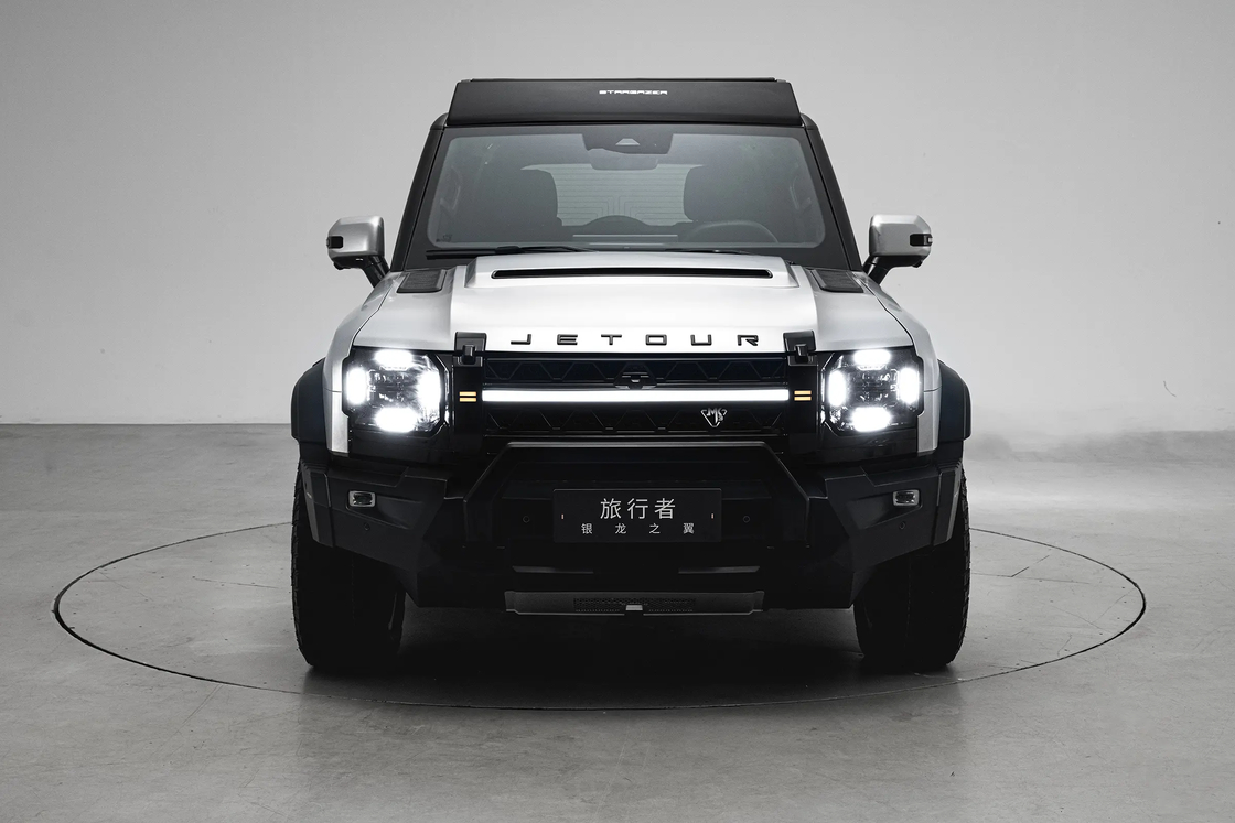 SUV chinês de baixa quilometragem Silver Dragon Wing SUV Transmissão automática 2024 ano Uso familiar e comercial