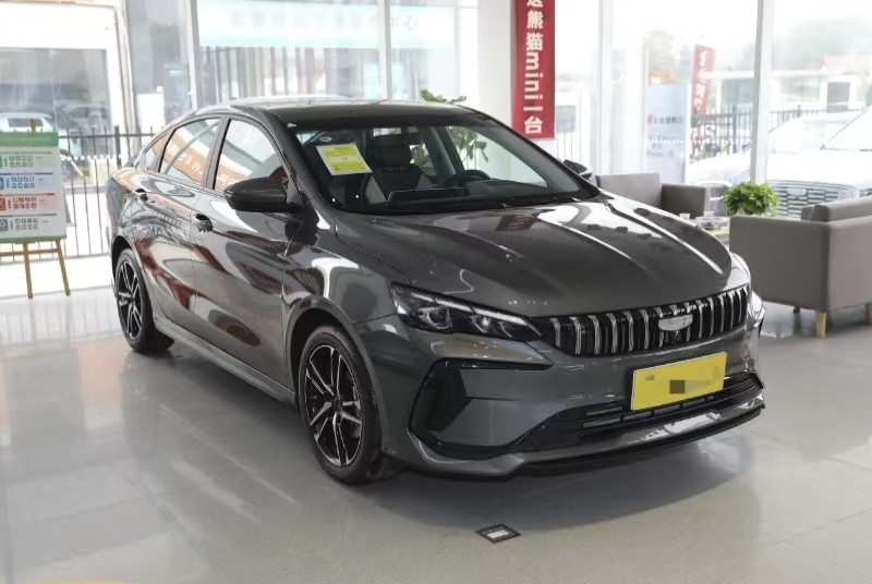 Novo Geely 2024 Ano Carro a Gasolina 2WD Durável e Potente Carro Ideal Com Cor Personalizada
