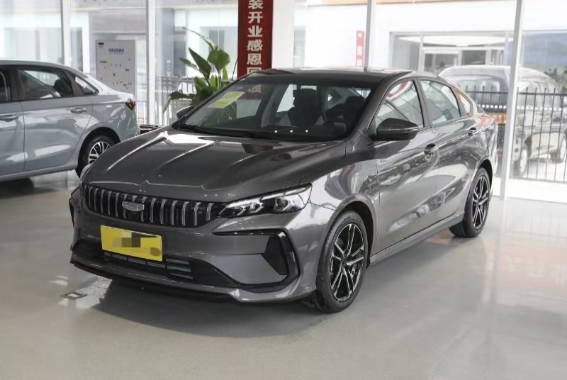 Novo Geely 2024 Ano Carro a Gasolina 2WD Durável e Potente Carro Ideal Com Cor Personalizada