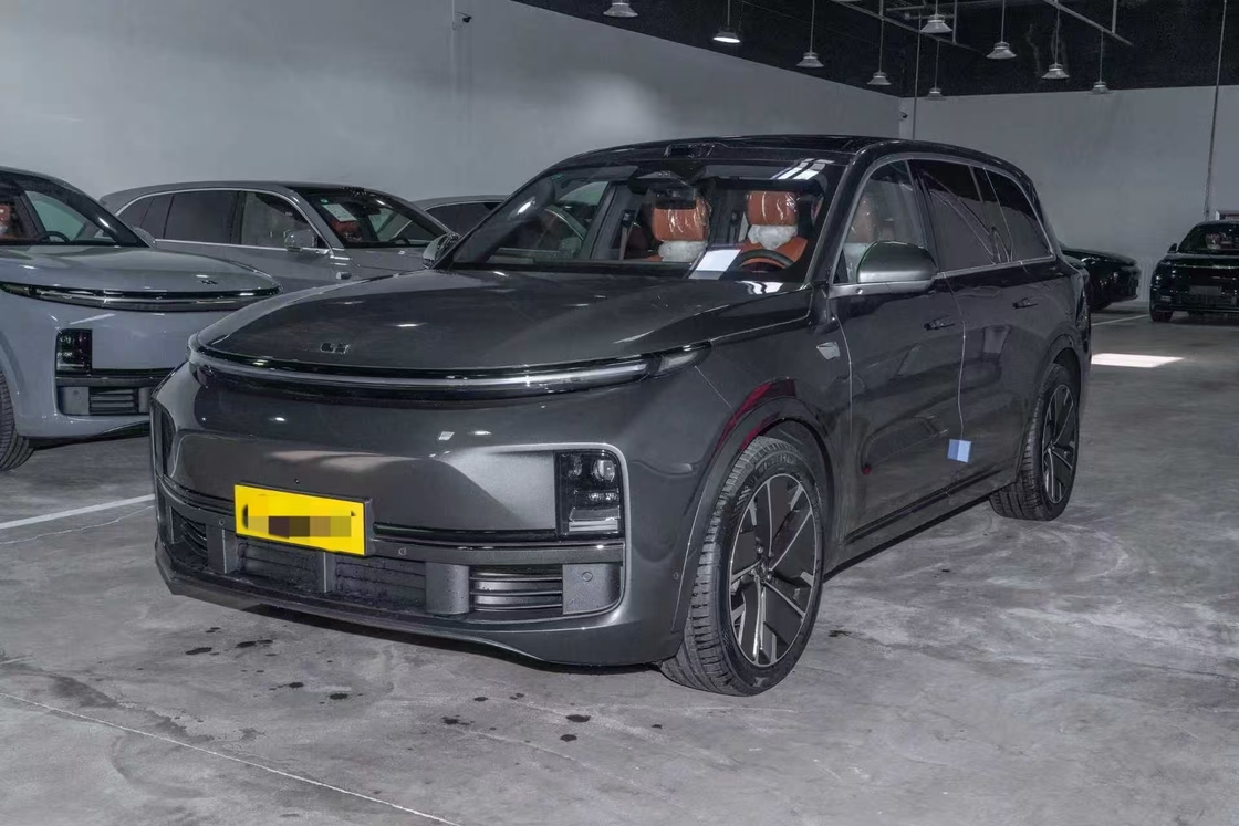 Novo Li9 Para Exportação Ideal Ano 2025 Transporte Pessoal Baixa Quilometragem Híbrido Elétrico e Gasolina