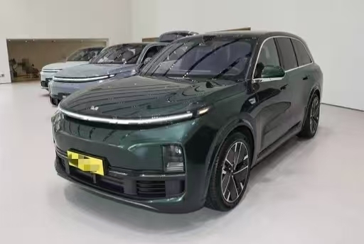 Novo Li8 para exportação ideal 2025 ano transporte pessoal baixo quilometragem elétrico e hidráulico híbrido