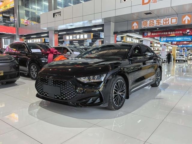 BYD Han DM 2024 DM-i Honor Edition 121km Premium Edition Edição Familiar SUV e SUV Econômico Confiável para Exportação