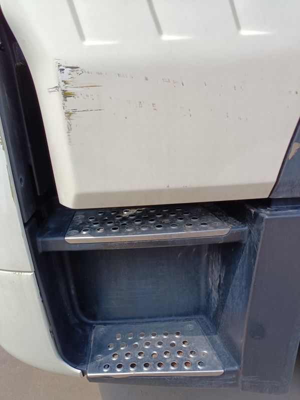 Cavalos Mecânicos Usados para Venda HOWO T7H 6*4 Modo de Tração 440cv Melhores Marcas Chinesas de Cavalos Mecânicos