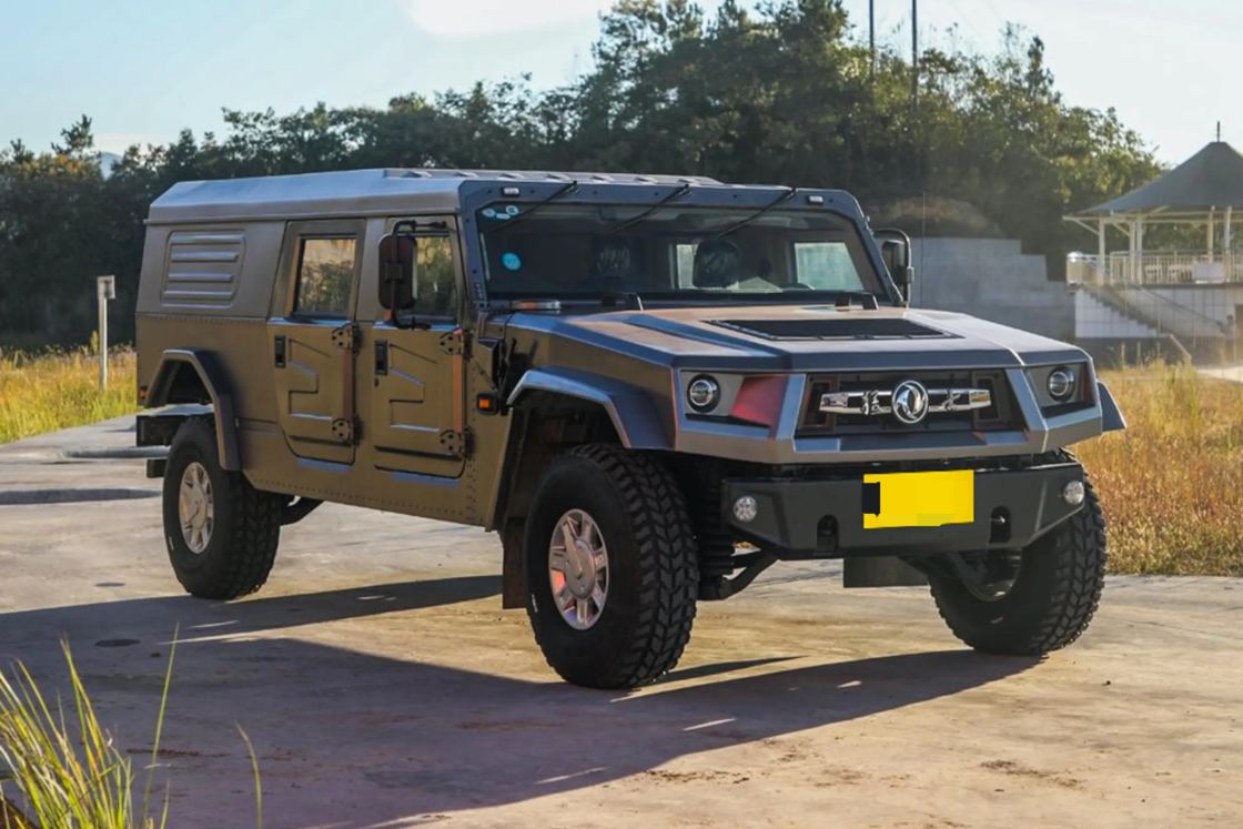 Não perca a Van de Teto Baixo Diesel V8 4.0T Dongfeng Mengshi Nixingzhe 500 2022