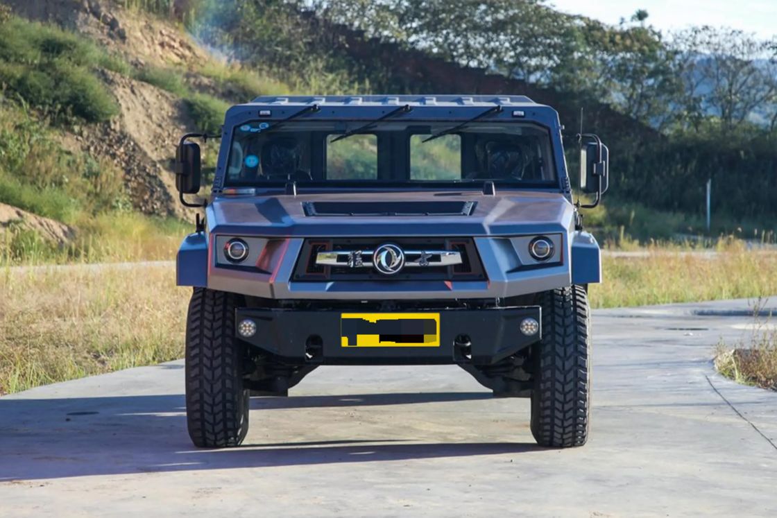 Não perca a Van de Teto Baixo Diesel V8 4.0T Dongfeng Mengshi Nixingzhe 500 2022