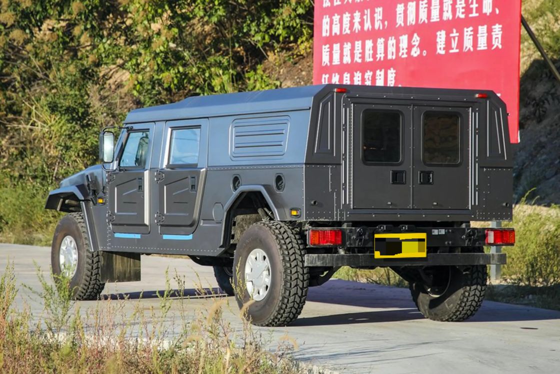 Não perca a Van de Teto Baixo Diesel V8 4.0T Dongfeng Mengshi Nixingzhe 500 2022