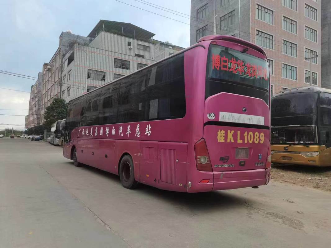 Ônibus de dois andares Yutong ZK6122, ônibus de passageiros usado / Ônibus de luxo de dois andares de 49 lugares com porta dupla e direção à esquerda