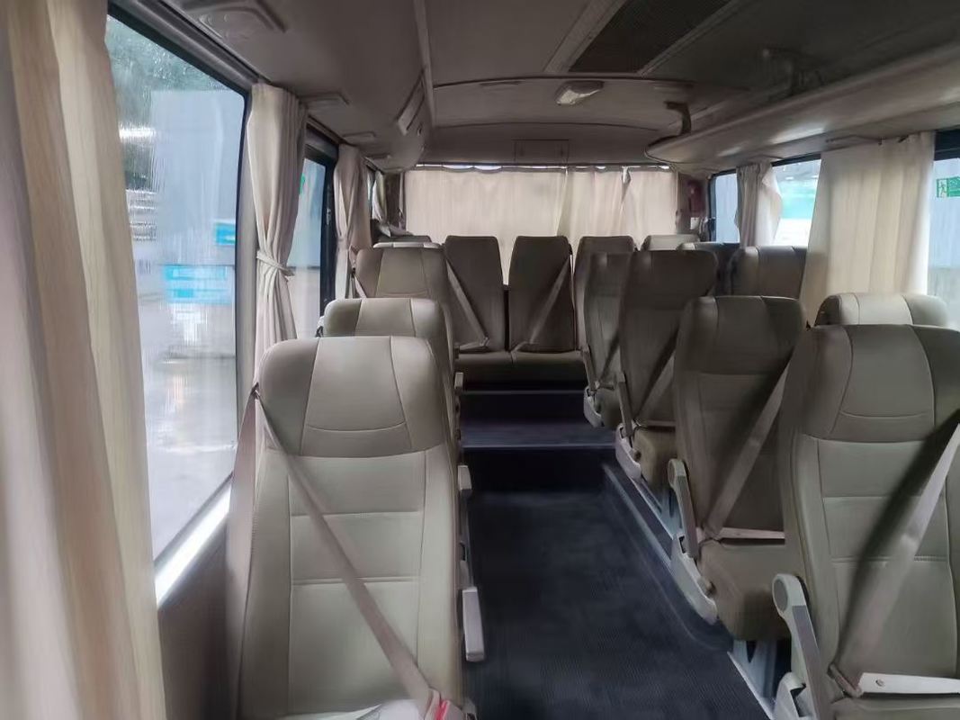 Ônibus de passageiros usado Yutong ZK6729D63, 10-23 lugares, uma porta, volante à esquerda, ônibus de luxo