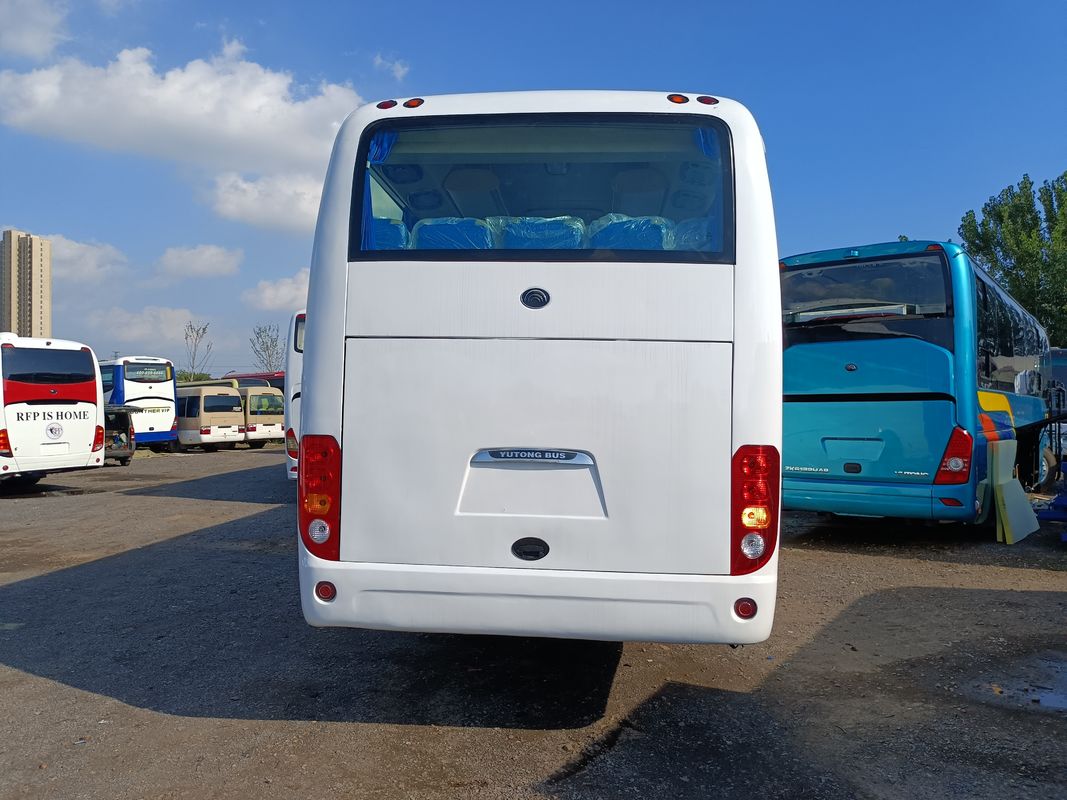 ZK6102D Yutong Used Passenger Bus 2020 57 lugares 2+3 Layout One Door Right-Hand Drive Ônibus de luxo