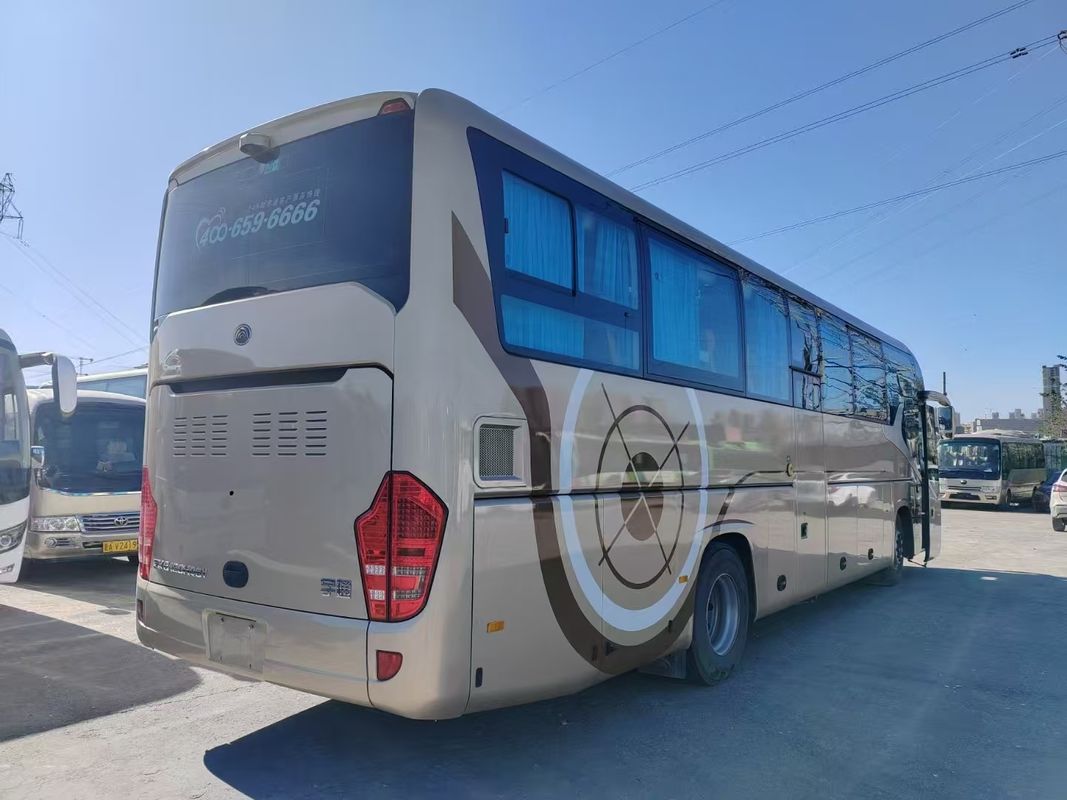 Ônibus de passageiros usado Yutong ZK6120 2020, 50 lugares, configuração 2+2, uma porta, direção à esquerda, ônibus de luxo