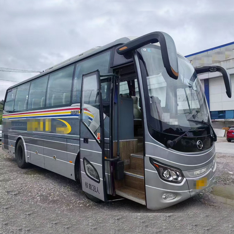 Used Kinglong Bus 38 Seater Luxury Cummuter School Church Airport Coach Bus Africa Iraq