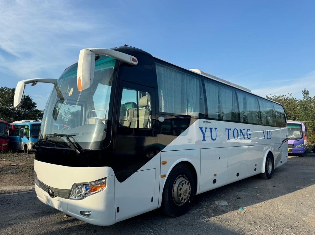 Used Yutong Bus 50 Seater Luxury Tour Commuter Airport School Church Bus RHD/LHD