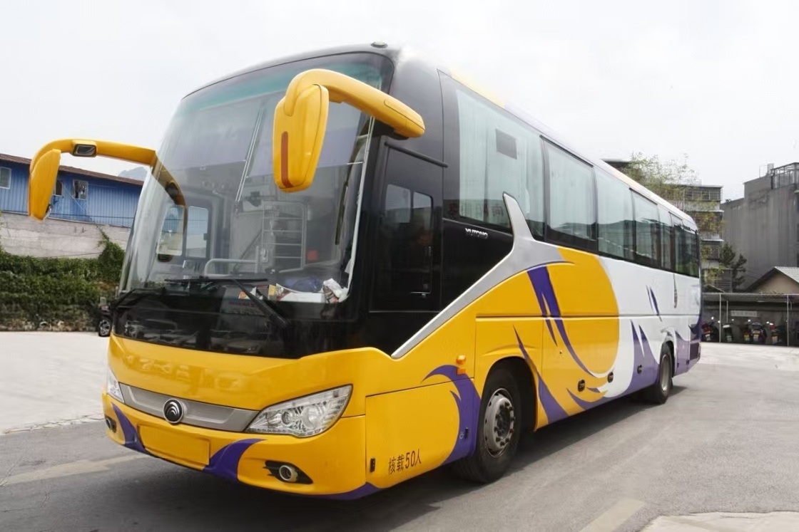 Second Hand Yutong Coach Bus 50 Seater Weichai Tour Diesel Airport Church Cummuter School Interurban Intercity Buses RHD/LHD