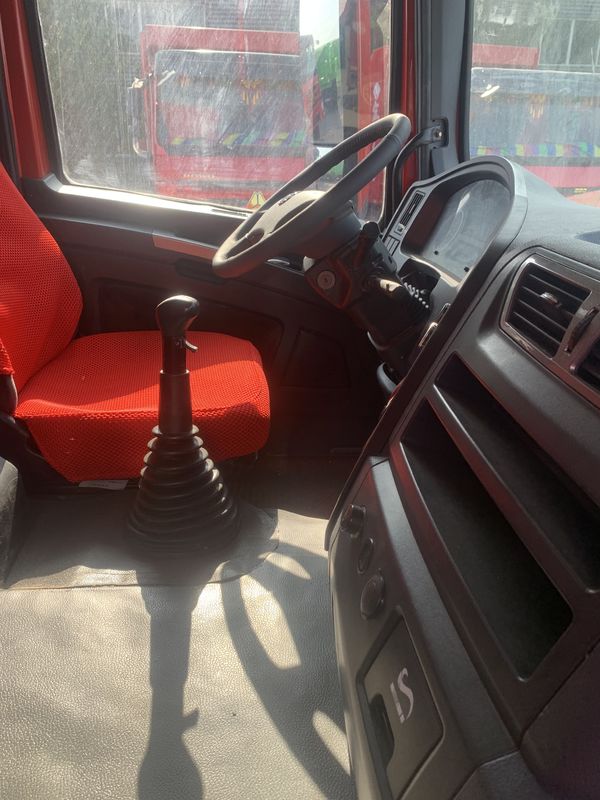 8x4 camião de descarga usado Shacman X3000 Weichai 500hp camião de descarga Volquete Volteo Rhd/Lhd