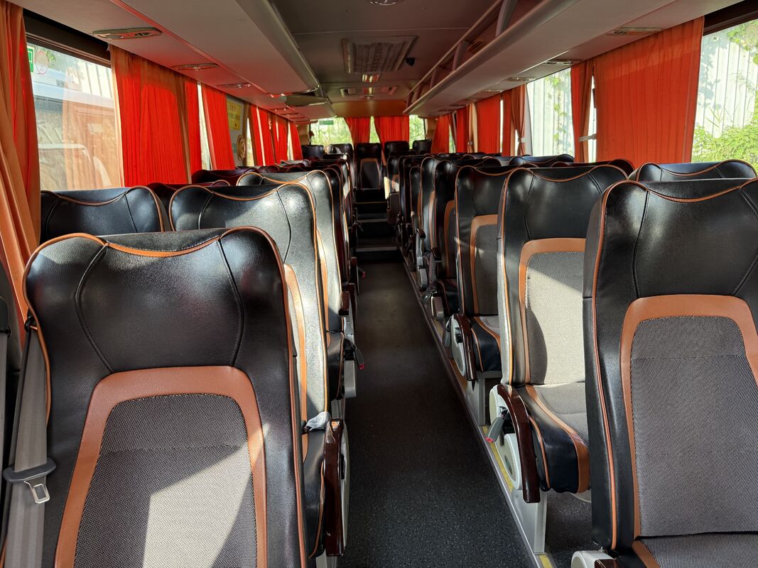 Used Diesel Kinglong Bus 50 Seater Luxury Leafspring Weichai Engine School Tour Commuter Coach