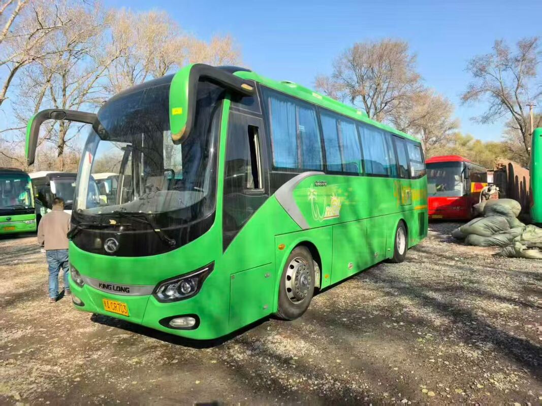 Autocarro Kinglong Usado 39 lugares Luxo Leafspring Suspensão Yuchai Engenharia Escola Tour Intercity Coach