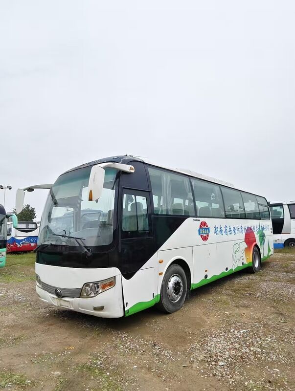 Ônibus de segunda mão Yu-tong ZK6110 Ônibus diesel Yuchai 2020 55 lugares Transporte de luxo com ar condicionado