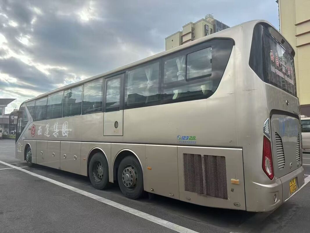 Ônibus Coach Recém-Chegado Usado Yutong XMQ6135 Weichai   Suspensão Pneumática 56 Lugares  Transporte de Luxo Com Ar Condicionado