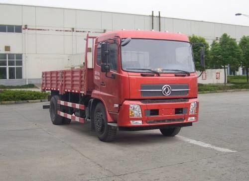 Tipo de 20 toneladas distância entre o eixo dianteira e traseira do combustível diesel do modo da movimentação do caminhão 4x2 da segunda mão de 5000mm