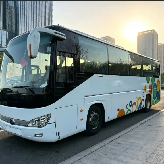 ZK6119 Diesel Long Transport Bus 50 lugares de segunda mão autocarro de passageiros veículo para venda