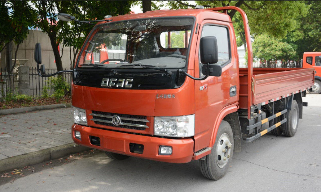 Dongfeng Duolika usou o caminhão basculante 2014 anos feitos com modo da movimentação 4×2 e motor da JM