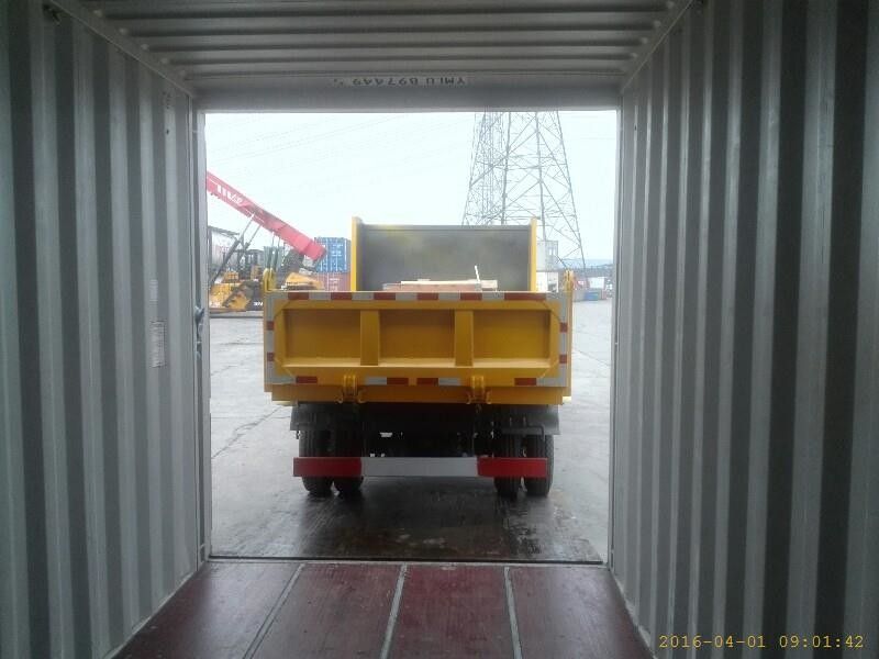 Padrão de emissão usado modo do Euro 3 do tipo de Dongfeng dos caminhões de caminhão basculante da movimentação 4×2