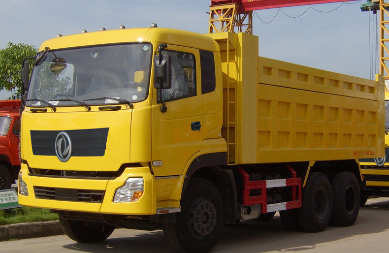 Caminhão basculante usado tipo de DONGFENG 85 km/h de velocidade máxima com o motor B210 33