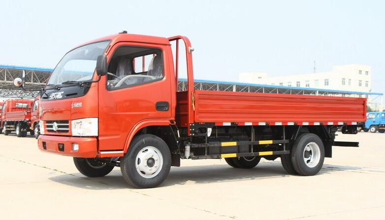 1995 tipo do caminhão DONGFENG da mão da carga útil segunda do quilograma com o motor diesel do Euro III