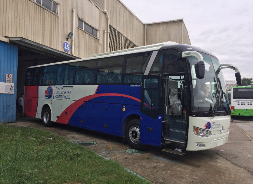 Tipo dourado usado profissional do dragão do ônibus do treinador 2010 anos feitos com 51 assentos