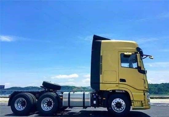 padrão de emissão usado modo do Euro III do tipo do caminhão DONGFENG do trator da movimentação 6x4