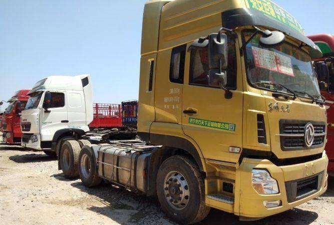 padrão de emissão usado modo do Euro III do tipo do caminhão DONGFENG do trator da movimentação 6x4