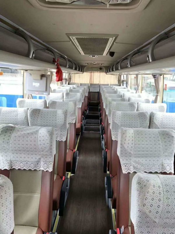 54 assentos 274KW usaram desempenho do motor de Weichai dos ônibus de YUTONG o grande viajando