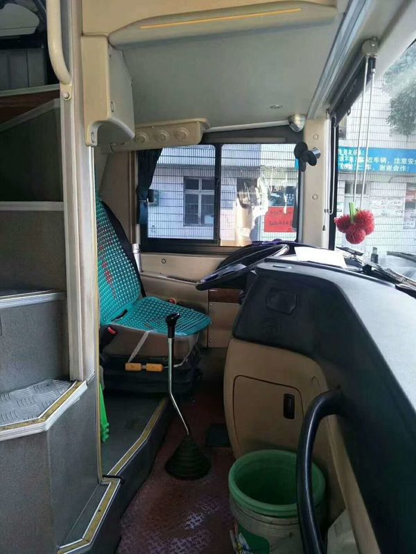 Ônibus usado tipo do treinador de Yutong 2014 anos nove por cento novos com o motor diesel de 39 Seat