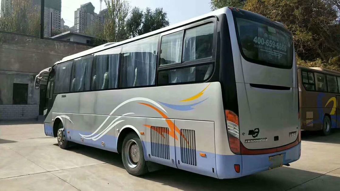 39 treinador da mão de Seat YUTONG ò, ônibus diesel usado padrão de emissão do Euro III de 2010 anos