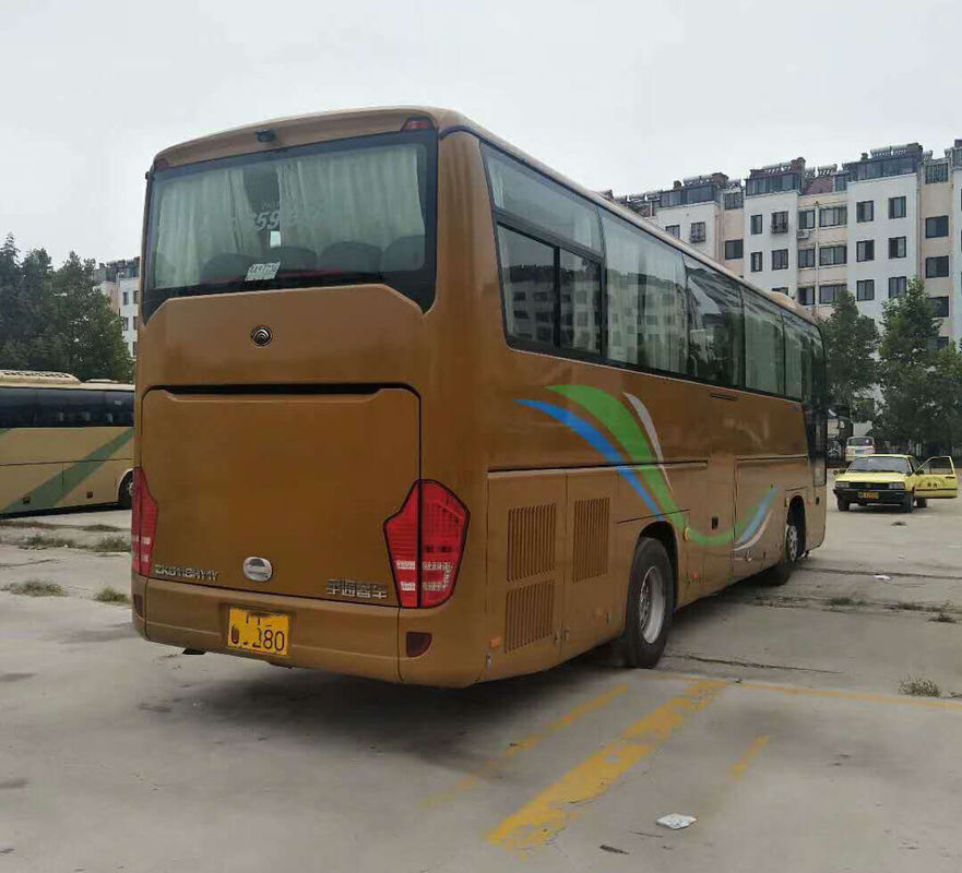 54 Seat usaram o ônibus do rv 2014 anos feitos 199 quilowatts do poder avaliado uma camada e uma meia placa de aço