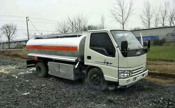 Tipo usado 2014 anos do combustível diesel de petroleiro de óleo 5 toneladas - 16 toneladas de capacidade de carga