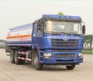 Volume M3 usado modo do petroleiro de óleo 18 da movimentação 6×4 com condicionador de ar 78 km/h de velocidade máxima
