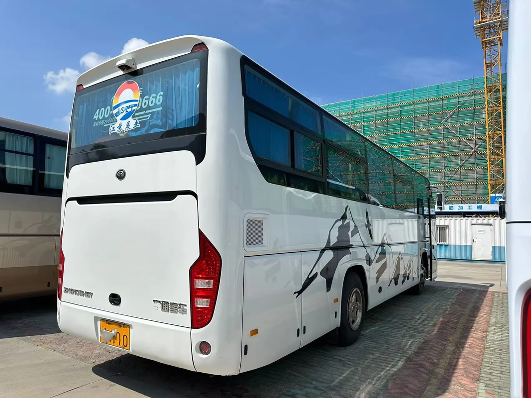 Yutong ZK6110 51 assento pouco usado autocarro LHD manual Euro 3 motor a diesel para venda