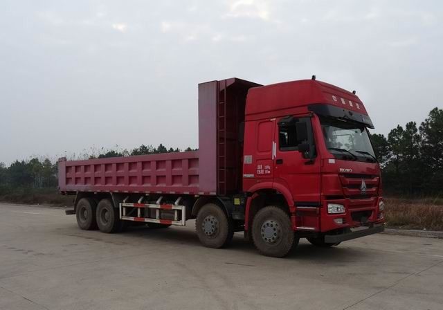 Tipo do caminhão de descarregador SINOTRUK da mão do modo segundo da movimentação 8×4 HOWO 2014 anos