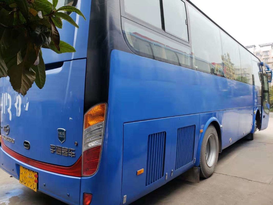 O azul ZK6938H9 usou o ônibus usado assentos da viagem dos ônibus 39 de Yutong um grande desempenho de 2010 ANOS