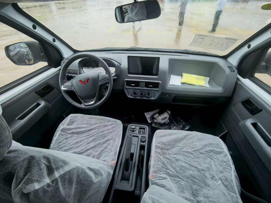 Wuling Yangguang EV, microônibus elétrico, van elétrica de passageiros de 9 lugares, ônibus elétrico puro, ônibus elétrico leve, microônibus elétrico LHD